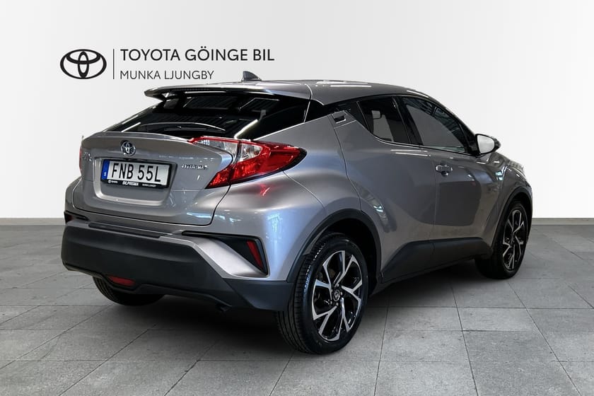 Bild 3 av Toyota C-HR Hybrid X-Edition v-hjul