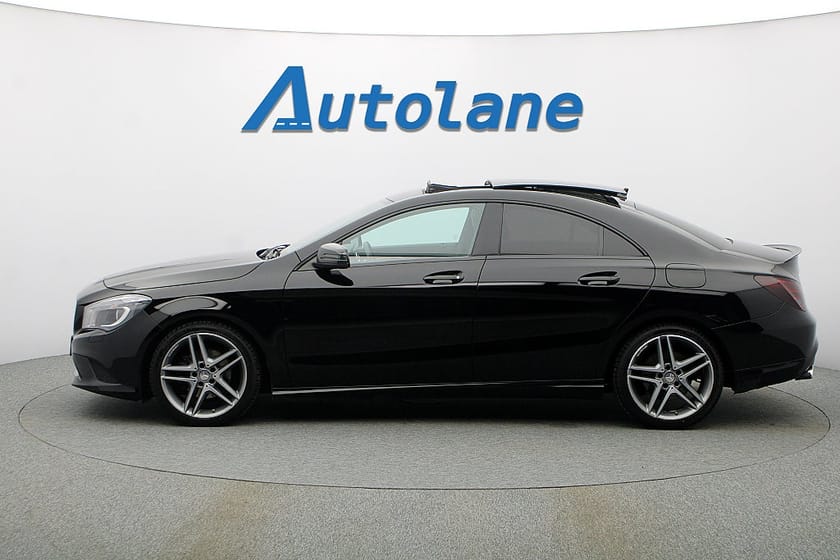 Bild 5 av Mercedes-Benz CLA 220 CDI Panorama, Backkamera, 18" Amg