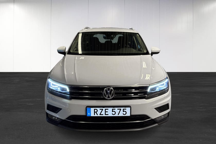 Bild 5 av Volkswagen Tiguan 2.0 TDI 4Motion DSG | GT | Drag | Backkamera | Xenon | Carplay |