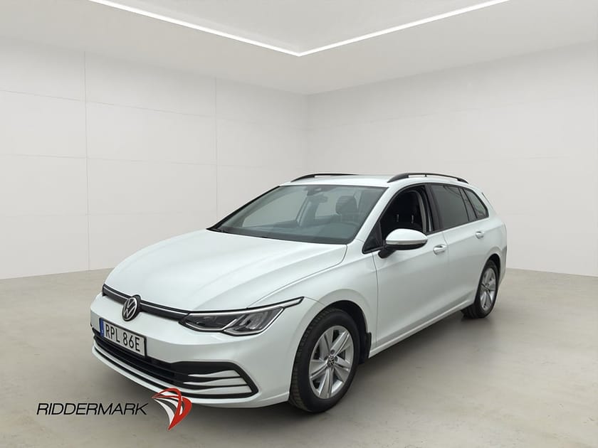 Bild 3 av Volkswagen Golf Sportscombi 1.5 TSI 150hk Cockpit CarPlay