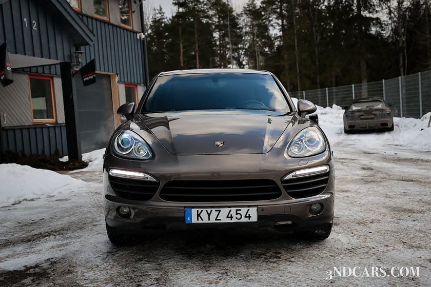 Bild 2 av Porsche Cayenne S Hybrid TipTronic 380HK Euro 5 PASM + PCM