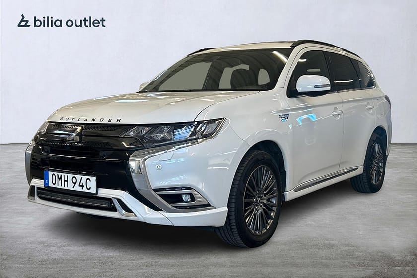 Bild 1 av Mitsubishi Outlander PHEV CVT S-Edition 224hk Drag Taklucka P-värm 360°