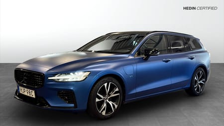Volvo V60 T8 TWIN ENGINE AWD 392hk R-Design Pano Drag Orrefors Keyless