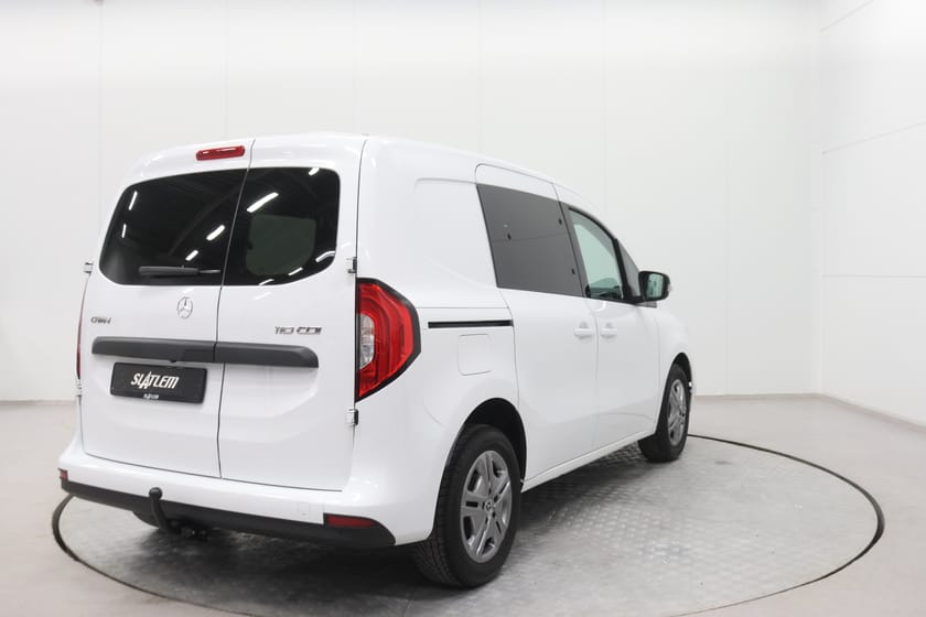 Bilde 4 av Mercedes-Benz Citan 110 CDI 3-seter, Ryggekamera, Hengerfeste, Navi, DAB++