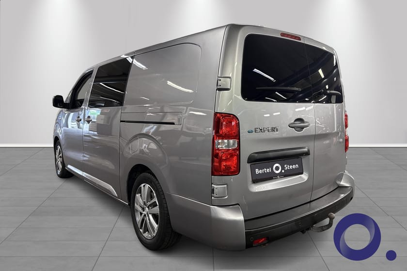 Bilde 3 av Peugeot e-Expert 75 kWh|Hurtiglading|Velutstyrt