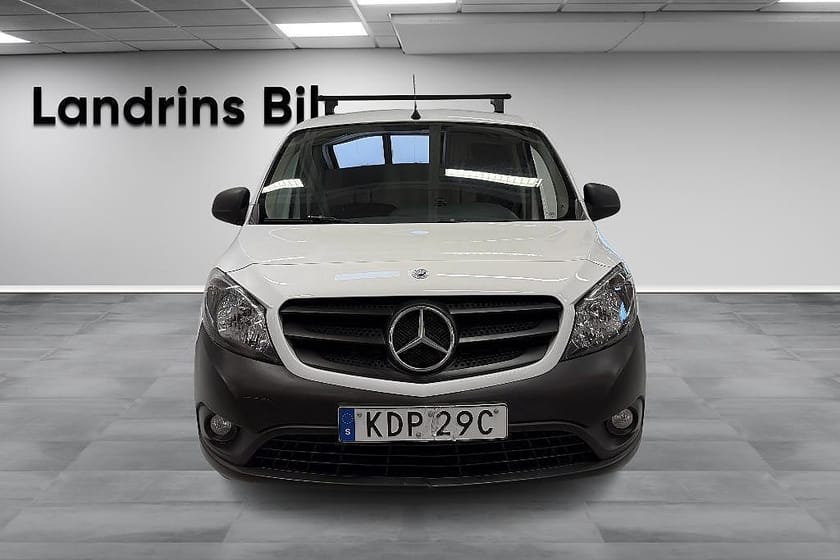 Bild 2 av Mercedes-Benz Citan 109 CDI Extra Lång *Dragkrok*Vinterhjul*