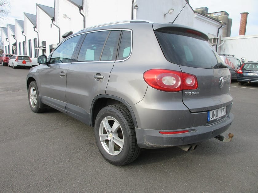 Bild 2 av Volkswagen Tiguan 2.0 TDI 140 hk DPF 4Motion Sport & Style DSG Drag