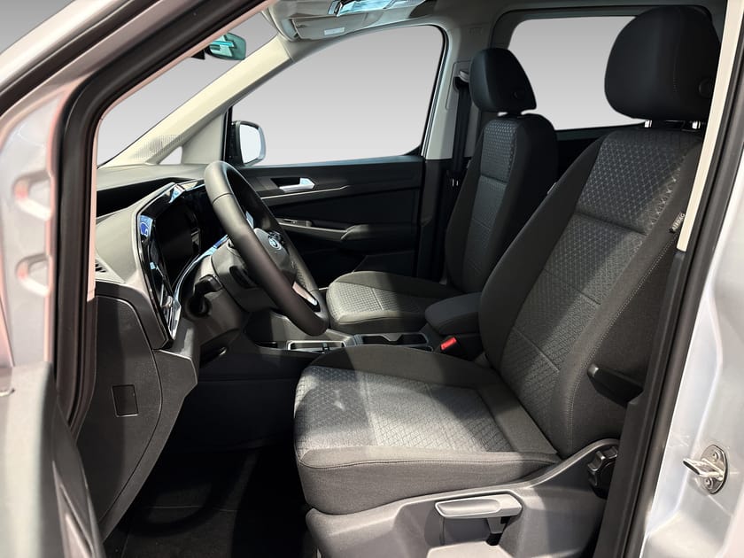 Bild 2 av Ford Grand Tourneo Connect L2 2.0 EcoBlue 122 Titan