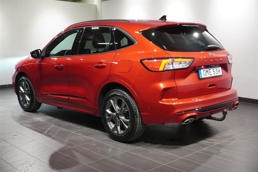 Bild 4 av Ford Kuga Plug-In Hybrid ST-Line Drag 360°