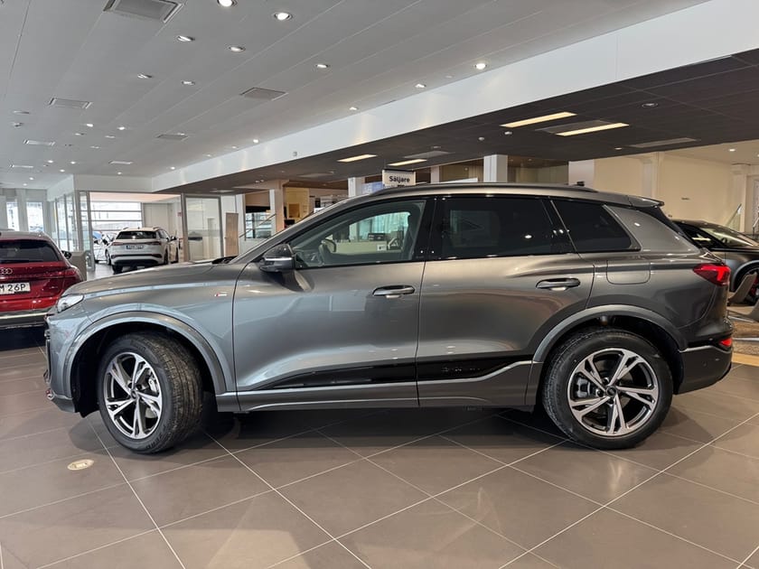 Bild 2 av Audi Q6 e-tron quattro SUV  315 KW
