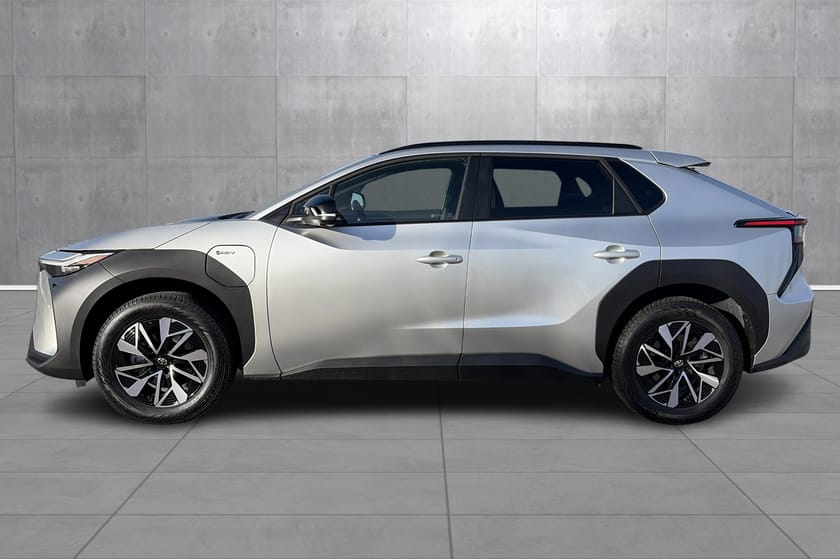 Bilde 2 av Toyota bZ4X Active Tech, AWD, ACC, R.Kamera, Navi