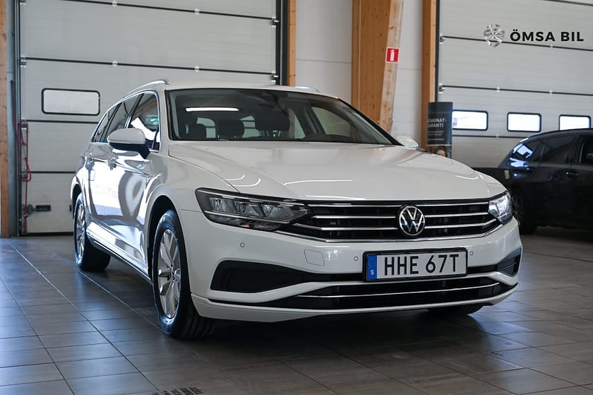 Bild 3 av Volkswagen Passat Sportscombi 2.0 TDI Värmare Carplay Navi Drag 150hk