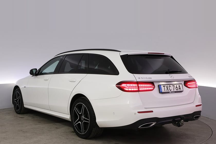 Bild 4 av Mercedes-Benz E 300 T de 4MATIC AMG Drag BSM Kamera Navi