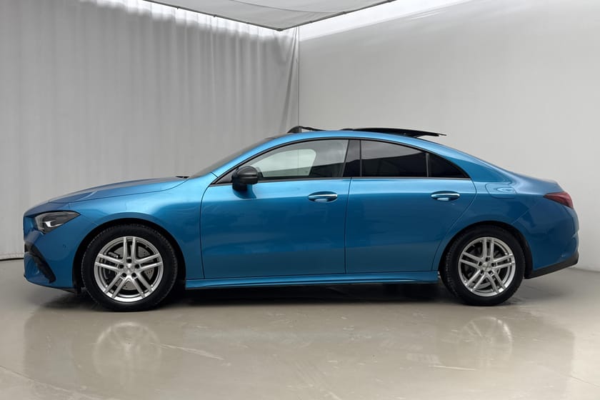 Bild 2 av Mercedes-Benz CLA 200 Coupé (163hk) AMG Night Panorama Burmester