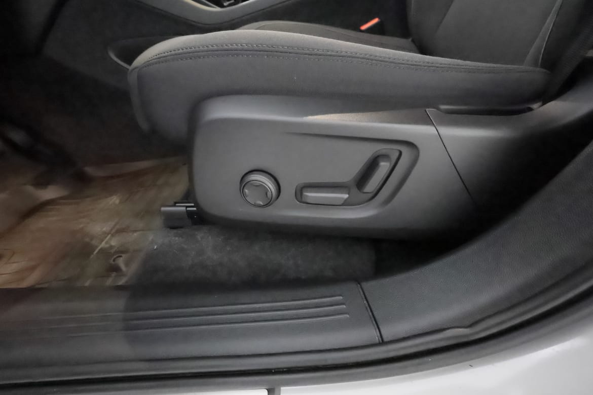 Volvo XC40 2024 - miniatyr 18