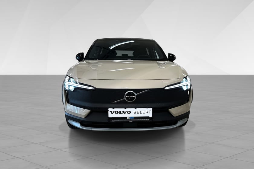 Bilde 2 av Volvo EX30 Cross Country Twin Motor Performance / Ledbar / Panorama soltak