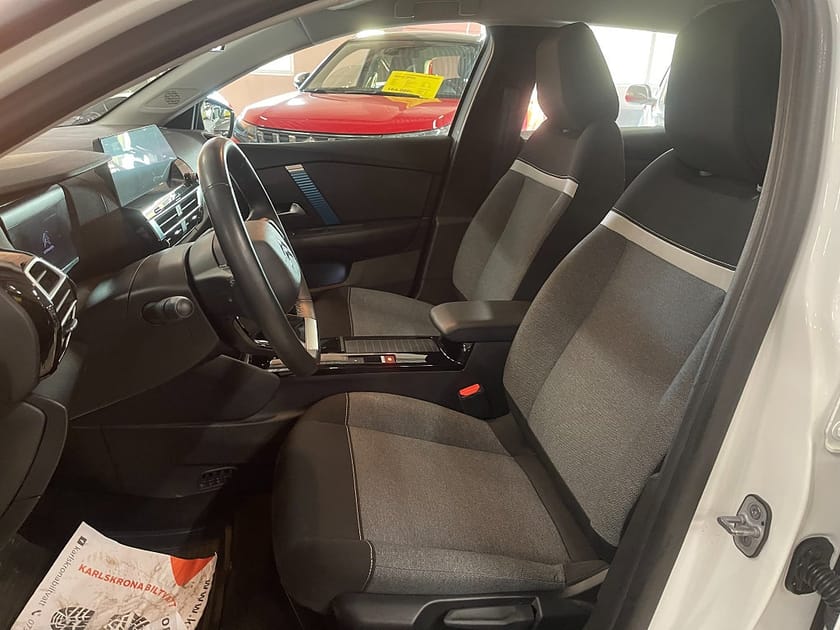 Bild 2 av Citroën ë-C4 e-C4 136 hk ELBIL