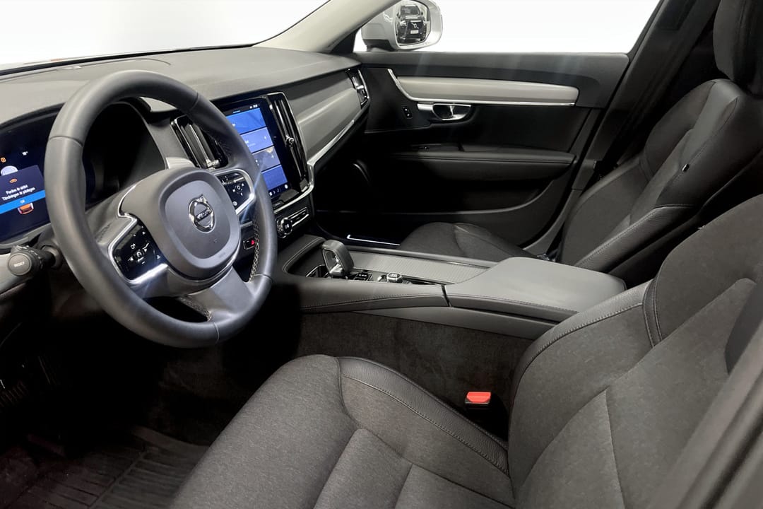 Volvo V90 Cross Country