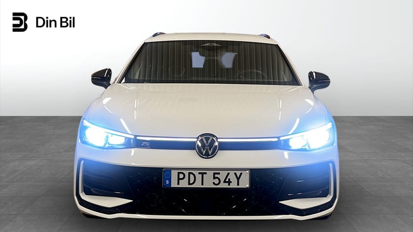 Bild 4 av Volkswagen Passat Sportscombi R-Line Black TDI193 4M Drag/Värmare