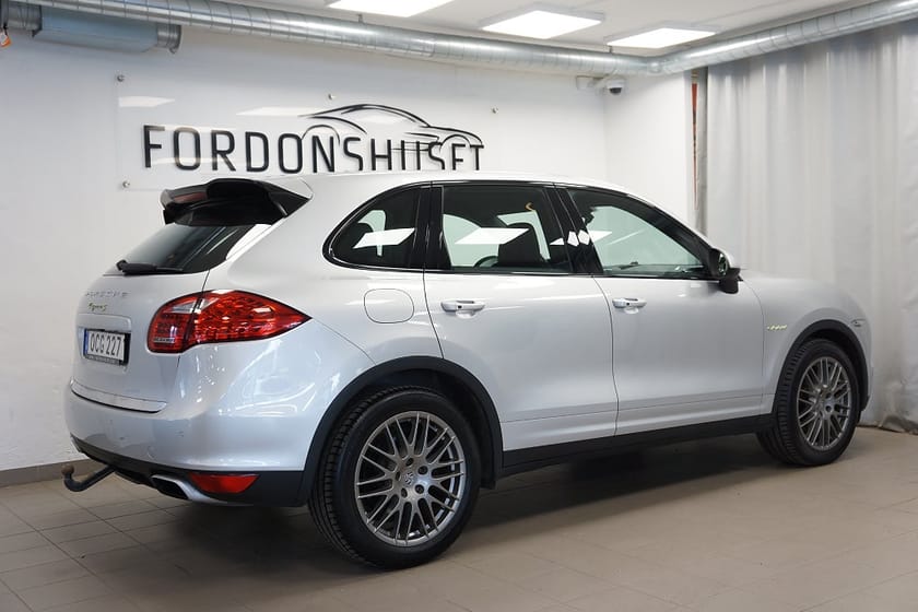 Bild 4 av Porsche Cayenne S Hybrid 380HK | SVENSKSÅLD