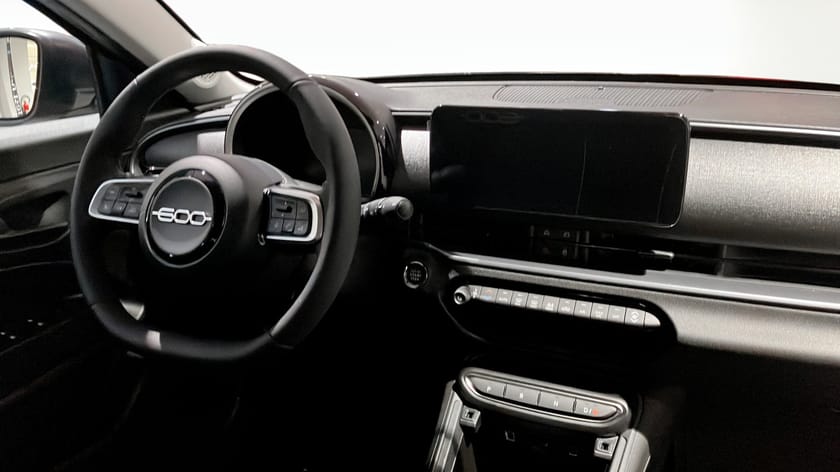 Bild 4 av Fiat 600 Hybrid HEV LOUNGE 1.2 110 HK DCT6 FWD