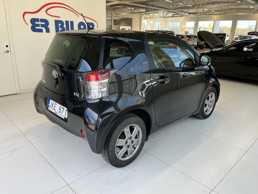Bild 2 av Toyota iQ Liten 4-sitsig bil, AC ur funktion