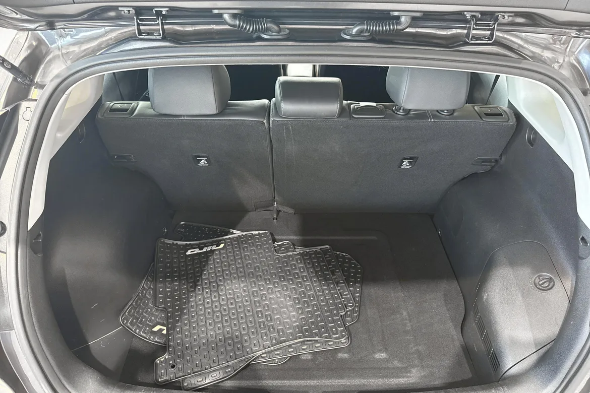 picture of a car