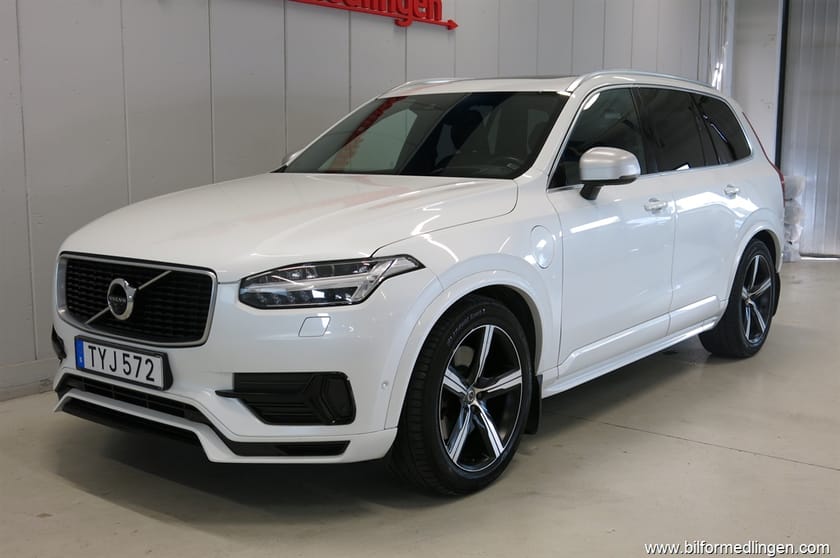 Bild 2 av Volvo XC90 Recharge T8 AWD R-Design 7-sits Luftfjädring Drag skinn m.m
