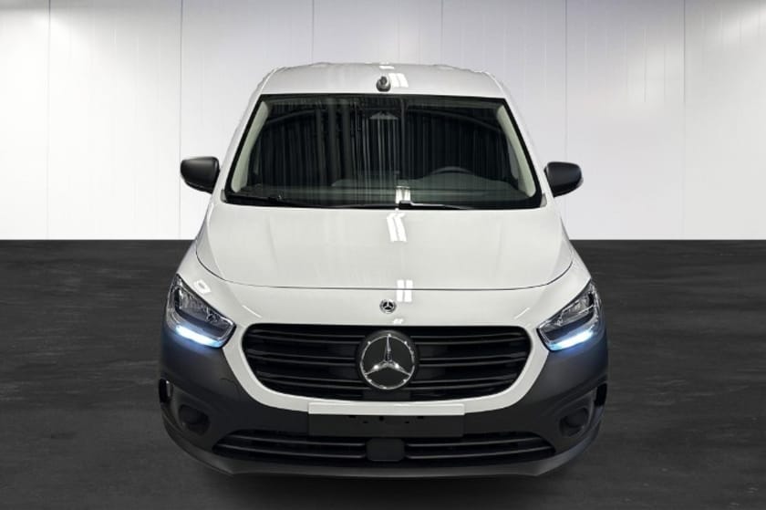 Bild 5 av Mercedes-Benz eCitan 112 SKÅP L2 | Backkamera | Mbux | Drag |
