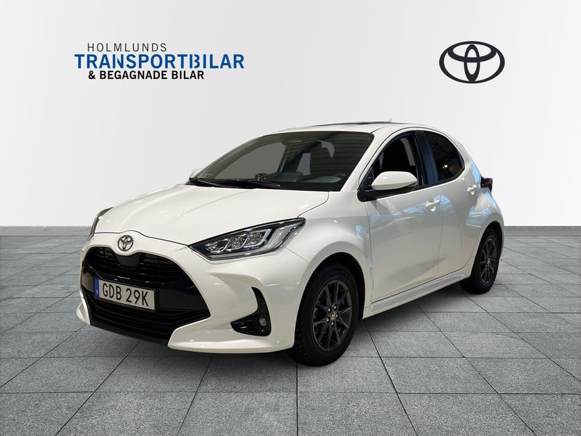Bild 1 av Toyota Yaris Hybrid 115 1,5 Active plus (116HK) V-hjul