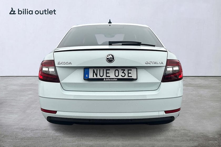 Bild 4 av Škoda Octavia Skoda 1.5 TSI Style  150hk Dragkrok Värmare Kamera NYSERVAD