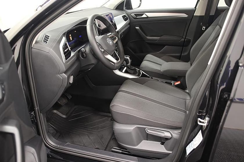 Bild 2 av Volkswagen T-Roc 5DR TSI 150HK Aut
