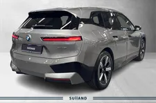 Thumnail bilde 3 av BMW iX xDrive50