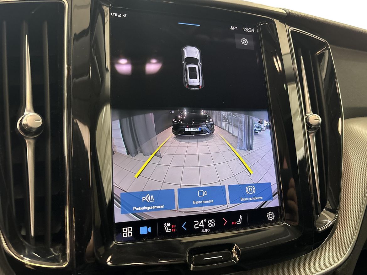 Volvo XC60 2023 - miniatyr 12