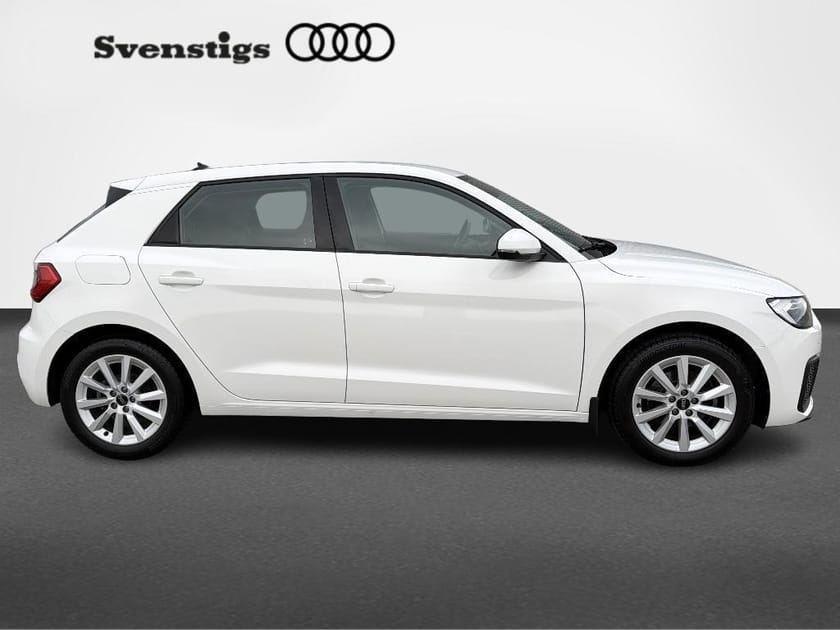 Bild 3 av Audi A1 Sportback 30 TFSI PROLINE 110 HK S TRONIC
