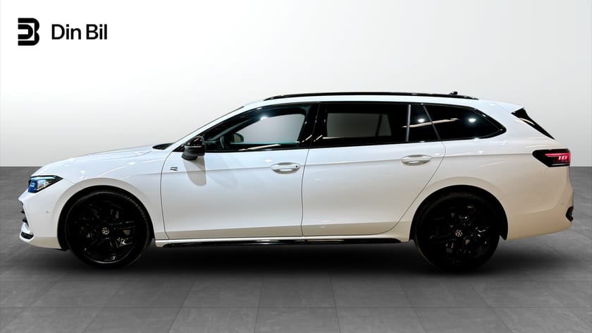 Bild 2 av Volkswagen Passat Sportscombi R-Line Black TDI193 DSG 4M Drag