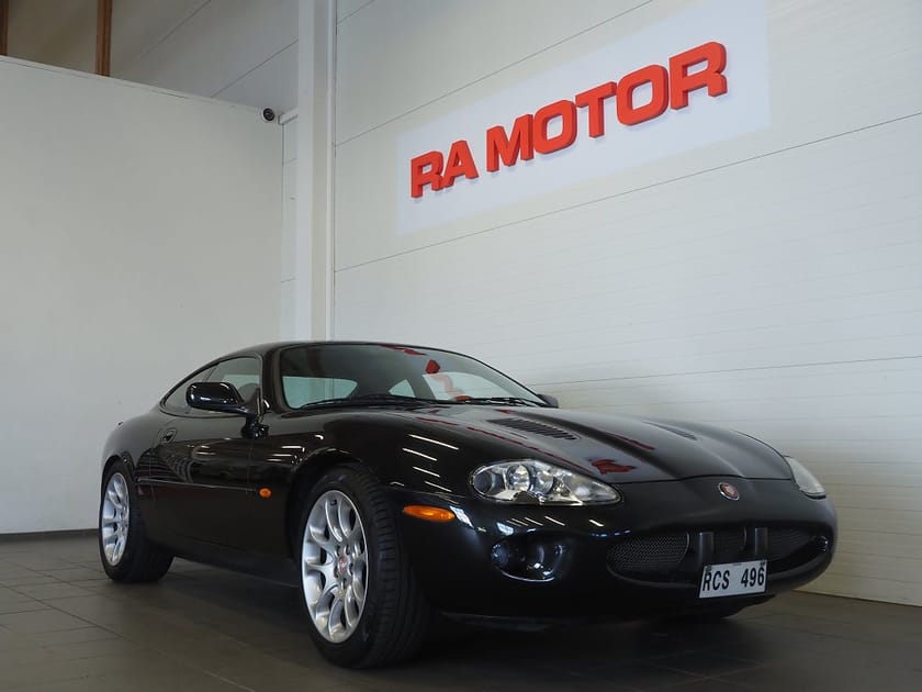 Bild 3 av Jaguar XKR 363hk Supercharged | Bra skick | 1 ägare sedan 2001 |