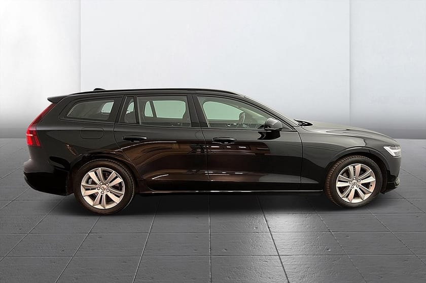Bild 5 av Volvo V60 D4 AWD Momentum Aut Drag Rattvärme Värmare Cockpit 190hk