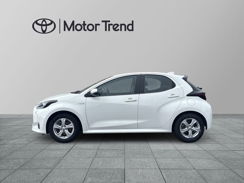 Bild 4 av Toyota Yaris Hybrid CVT 116hk,Active & Komfort,6.600mil