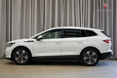 Škoda Enyaq iV 80x Skoda Convenience Plus Family Drag Rattvärme Elstolar