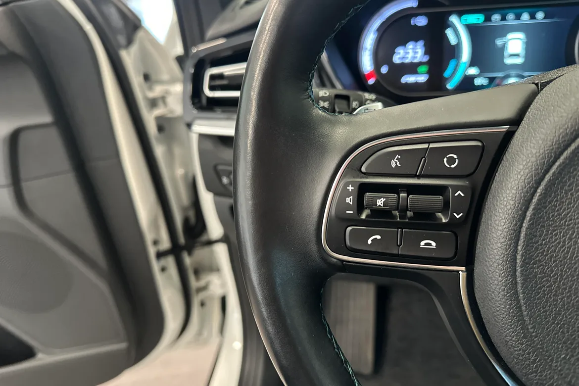picture of a car
