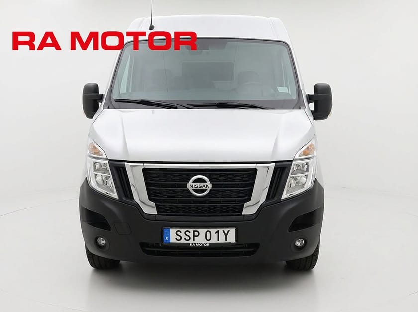 Bild 3 av Nissan Interstar Skåpbil 3.5t 180hk Automat L3H2 | Tekna | Moms | Drag | Låg mil