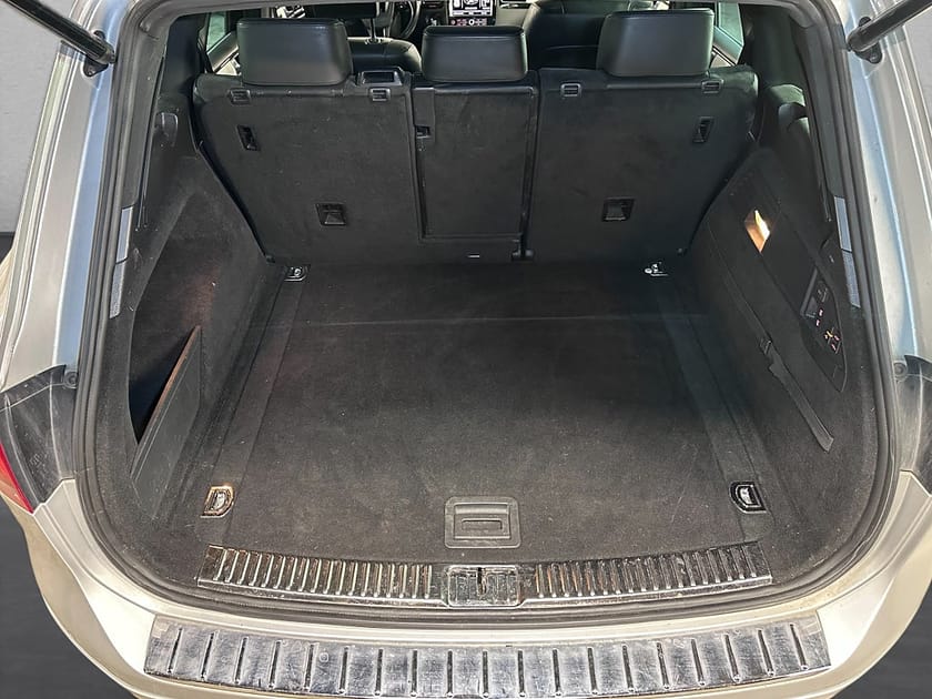 Bild 5 av Volkswagen Touareg 4.2 V8 TDI|DPF|4MOTION|TIPTRONIC|R-LINE|DRAG|ACC|GPS