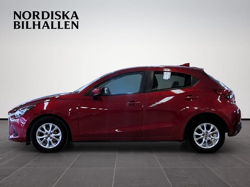 Bild 4 av Mazda 2 5-dörrar 1.5 SKYACTIV-G Nybesiktad Backkamera GPS
