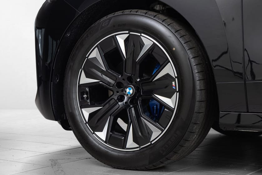 Bilde 5 av BMW iX xDrive60 Fully Charged M Sport (K)