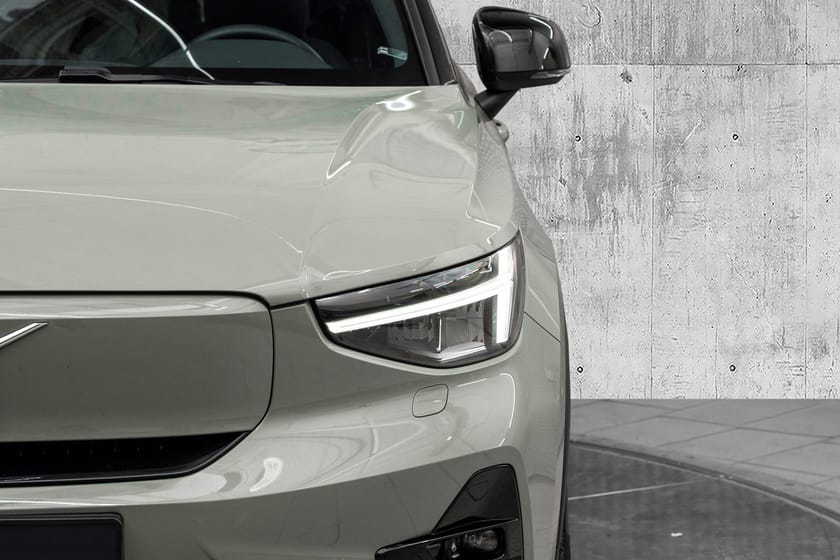 Bilde 4 av Volvo XC40 Recharge Twin motor Plus AWD Varmepumpe