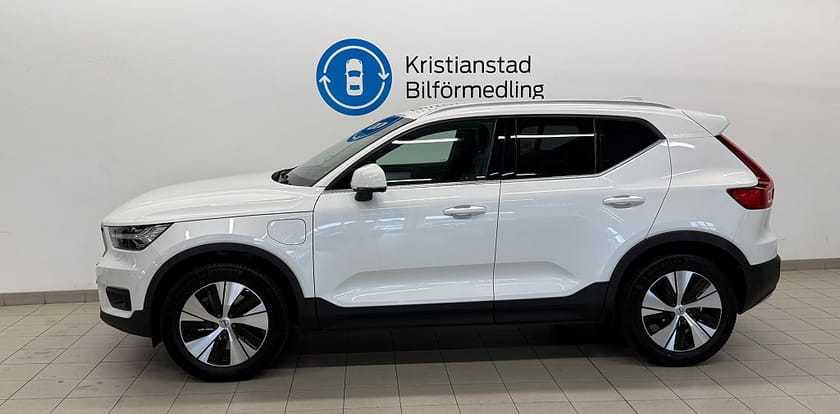 Bild 3 av Volvo XC40 Recharge T4 Aut Inscription Exp. Läder,H/K,Drag,Carplay