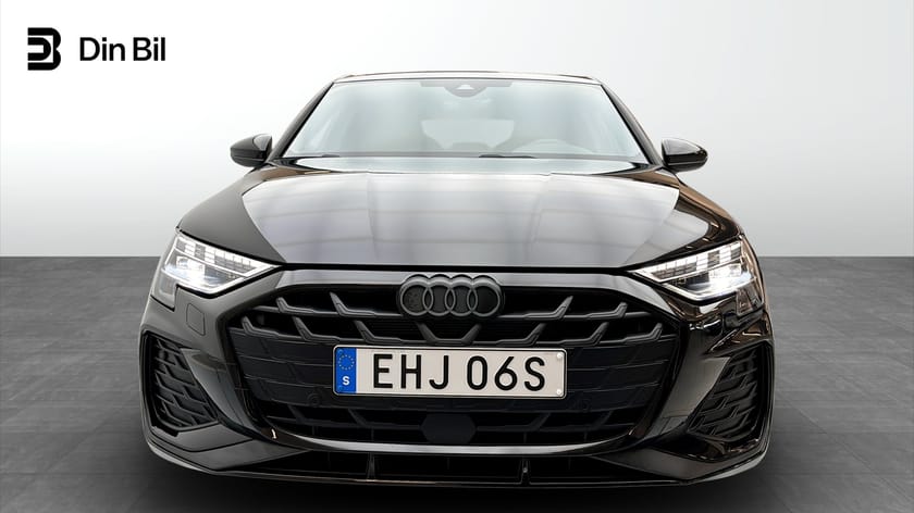 Bild 4 av Audi A3 Sportback 35 TFSI 150HK S-Line Black Optik