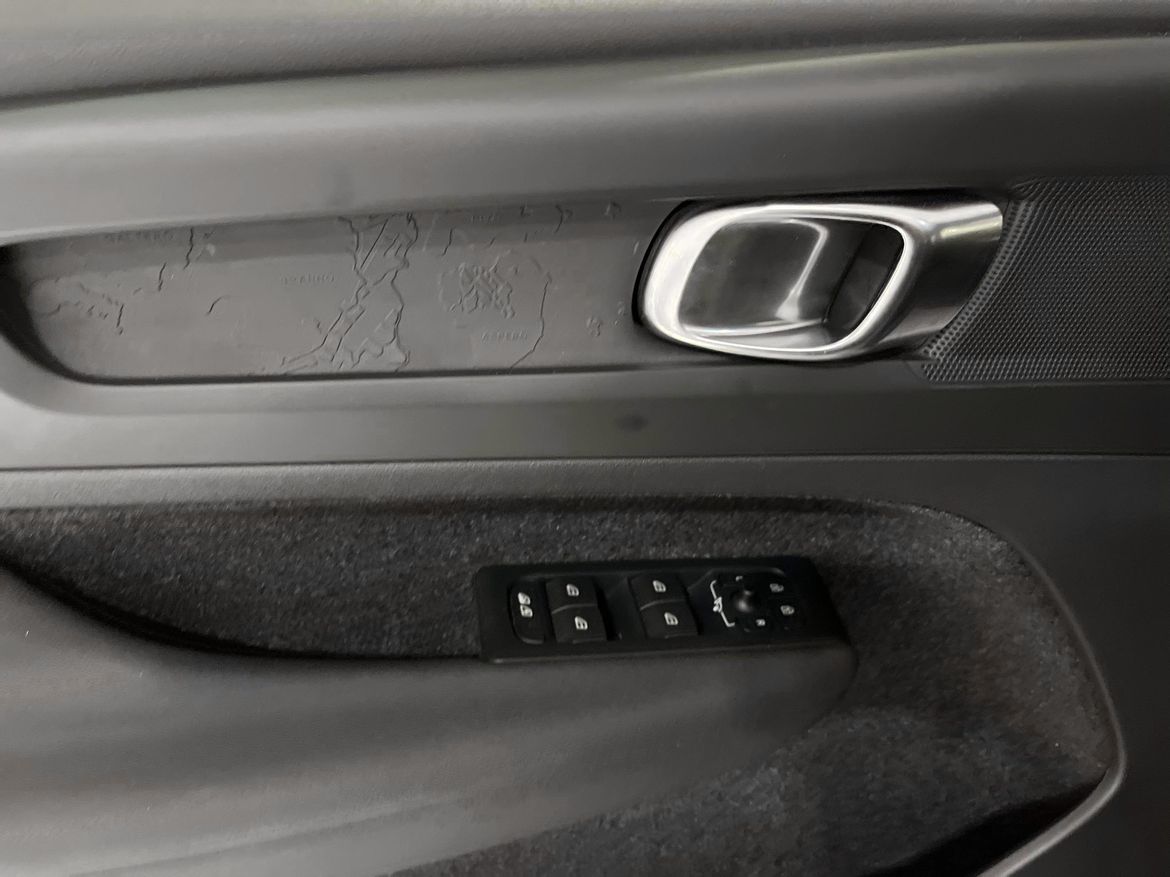 Volvo XC40 2023 - miniatyr 14