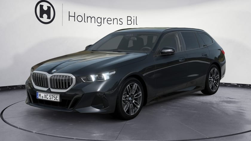Bild 1 av BMW 530e xDrive Touring M Sport Active Ed Drag HiFi
